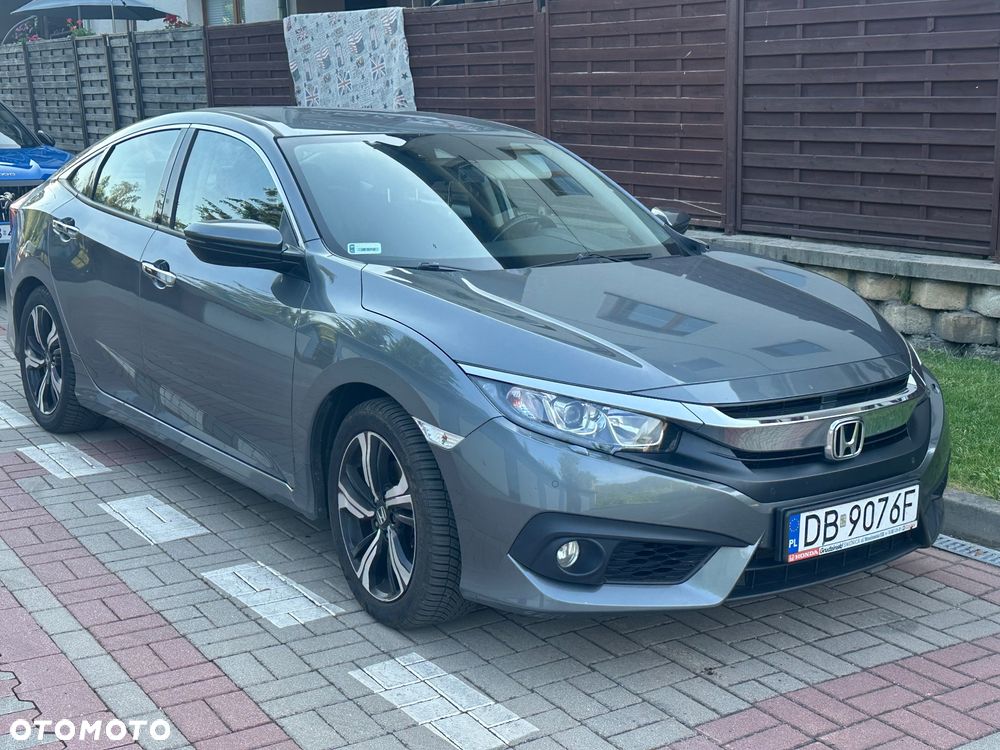 Honda Civic 1.5 T Elegance - 2