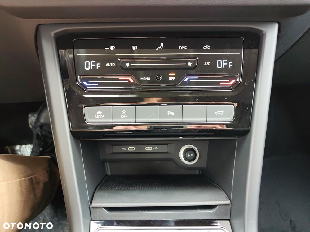 Volkswagen Touran 1.5 TSI EVO Highline DSG - 19