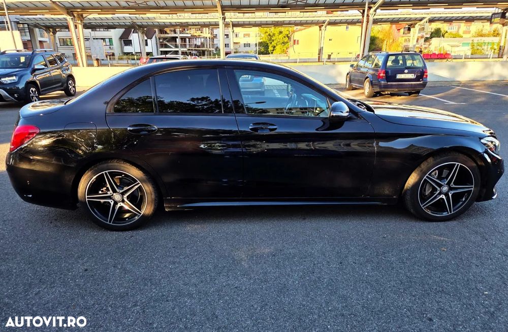 Mercedes-Benz C 220 d 4MATIC Aut. - 4