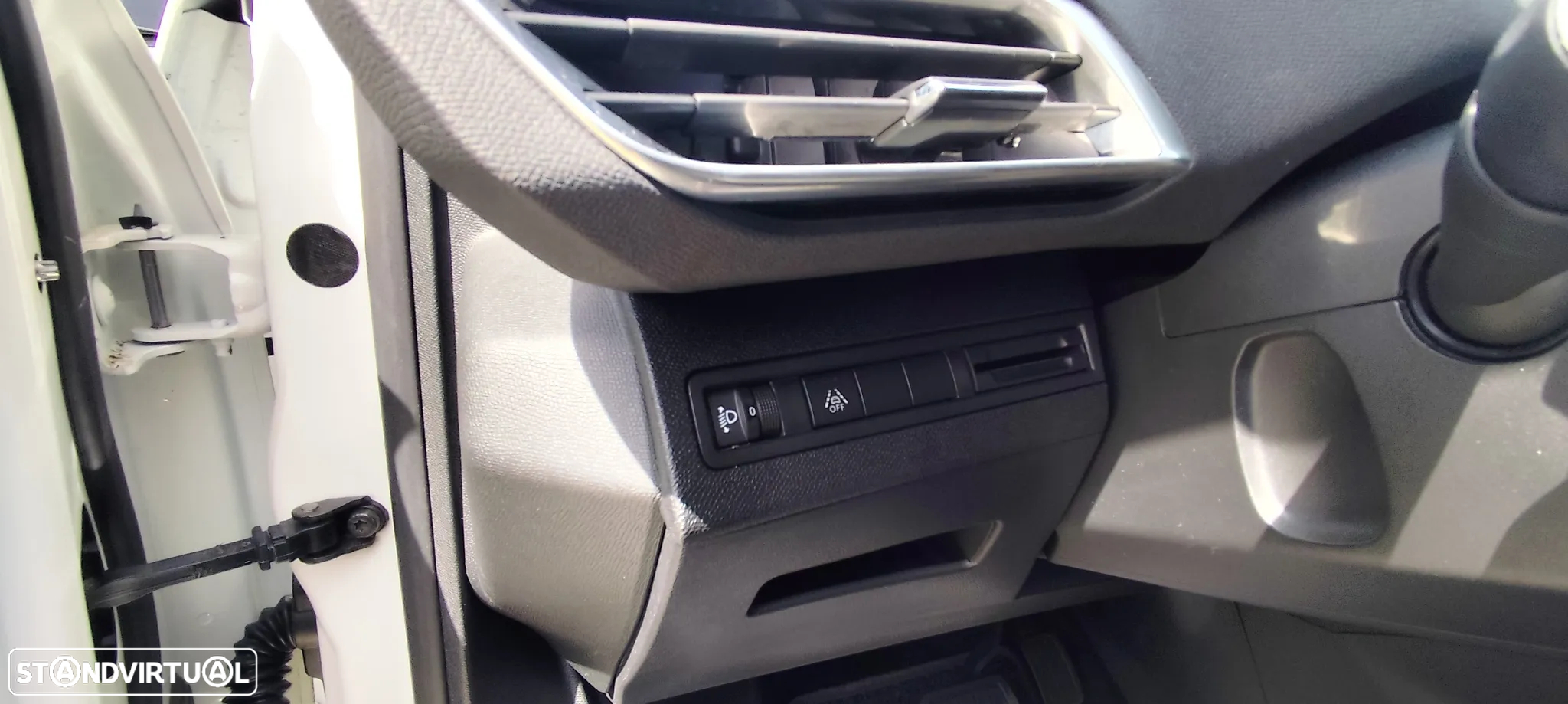 Peugeot 5008 - 31