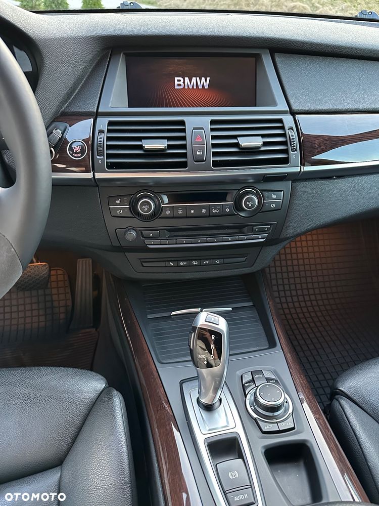 BMW X5 4.0d xDrive - 16