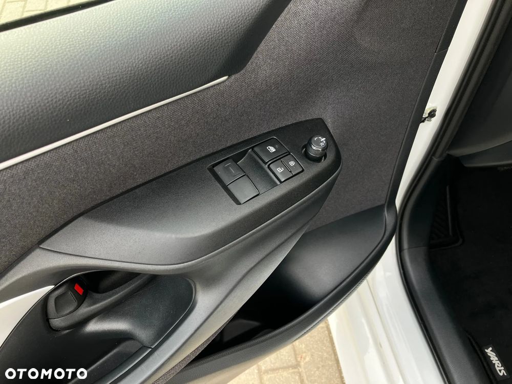 Toyota Yaris 1.0 Comfort - 25