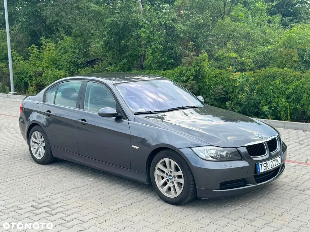 BMW Seria 3 318i - 11