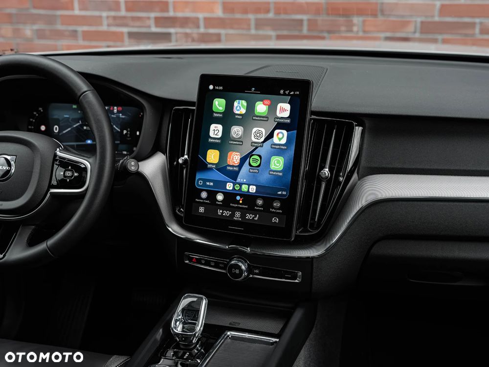 Volvo XC 60 B5 B AWD Plus Dark - 31