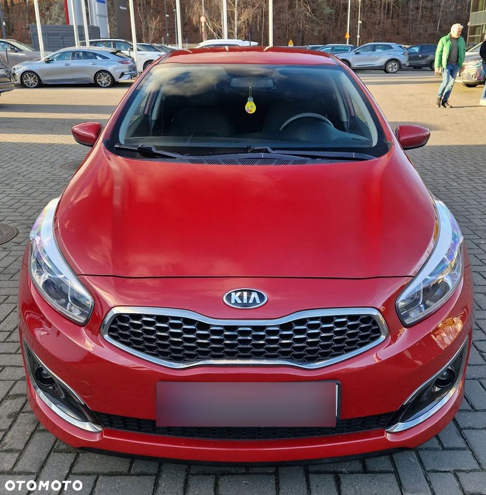 Kia Ceed 1.6 GDI M DCT - 8