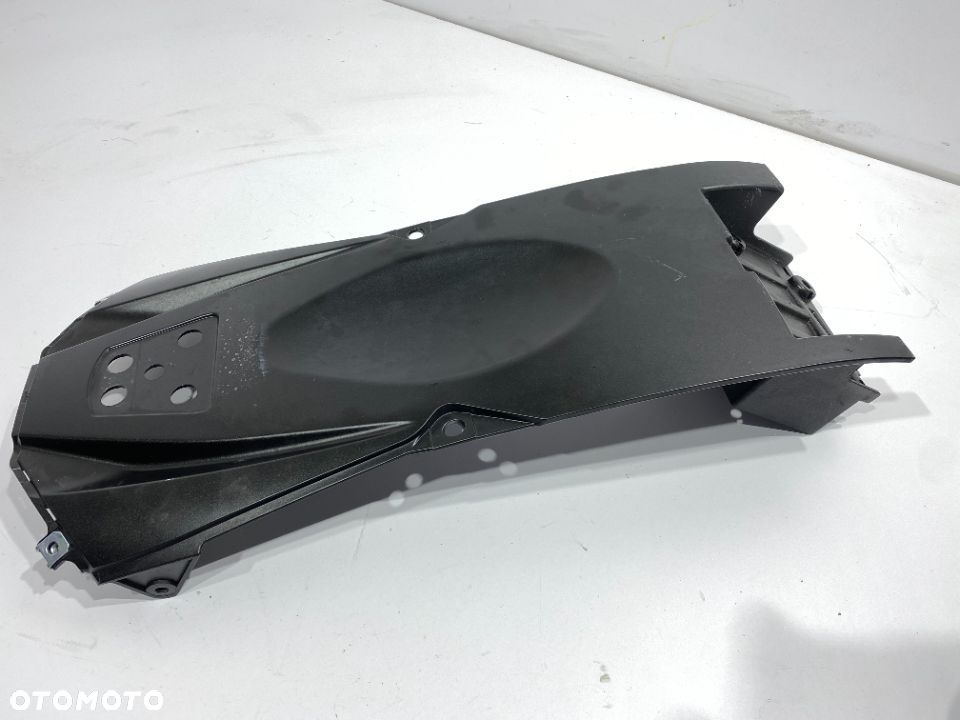 Nadkole tył spód Voge 500 19-22r. CF MOTO - 1