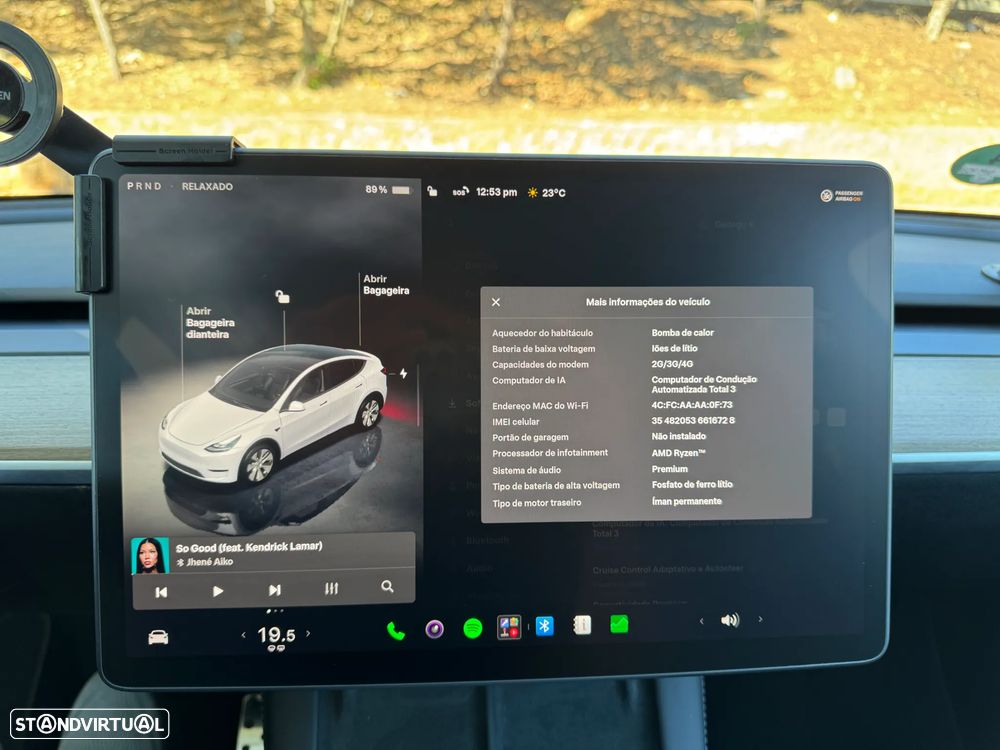 Tesla Model Y - 15