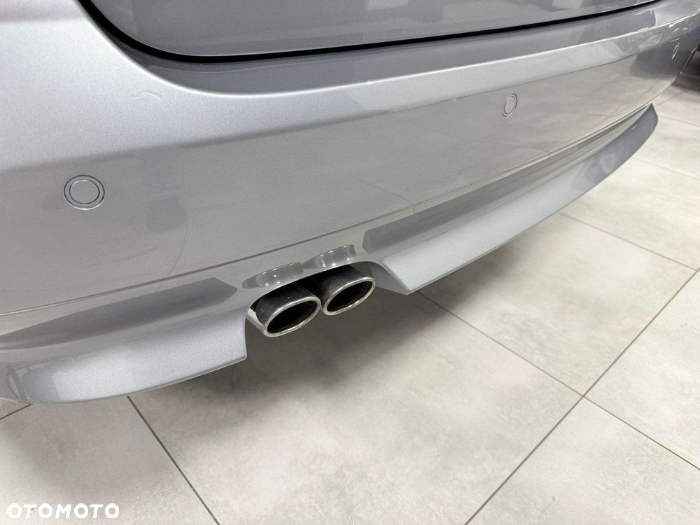 BMW Seria 5 - 12