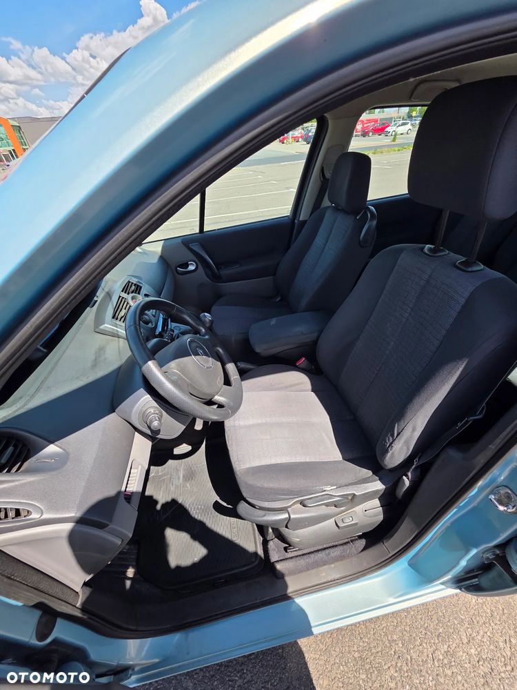 Renault Scenic 1.5 dCi Alize - 9