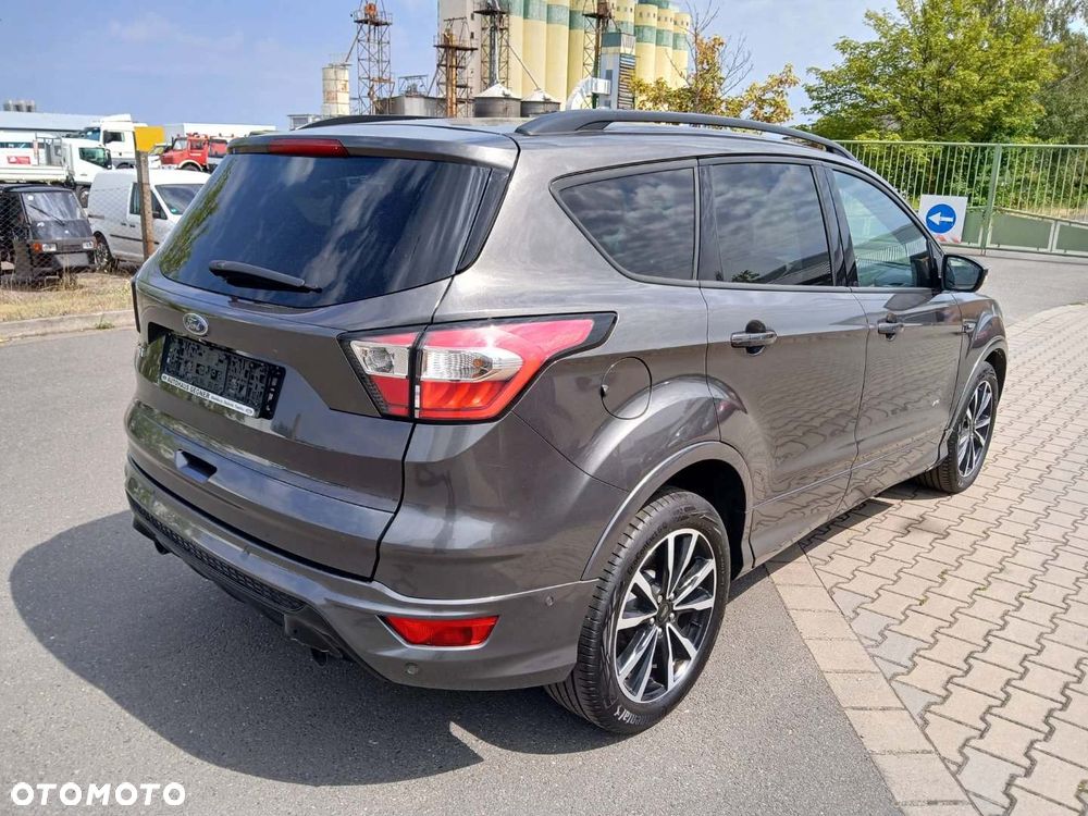 Ford Kuga 2.0 TDCi AWD ST-Line - 7
