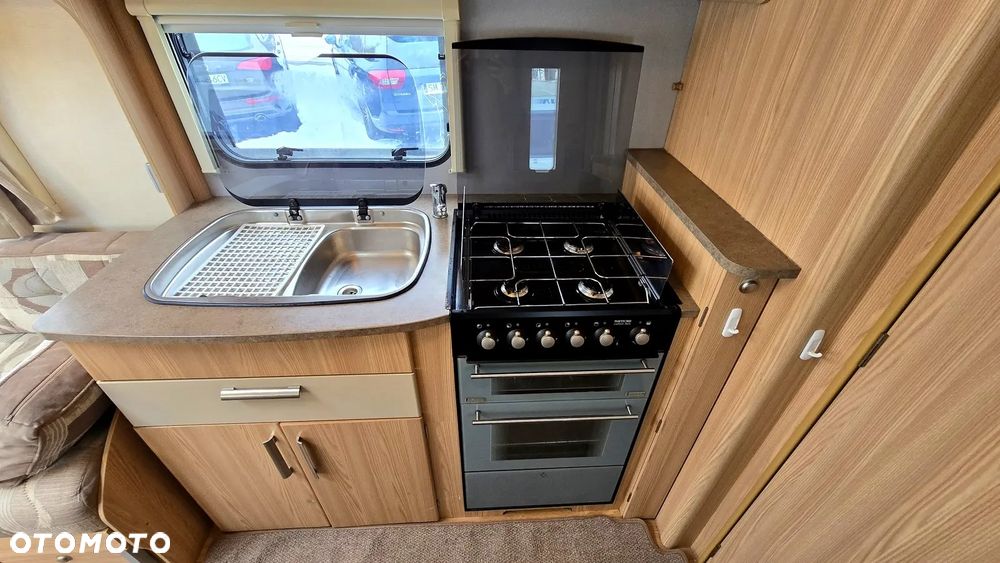 Coachman Amara 450 - 9