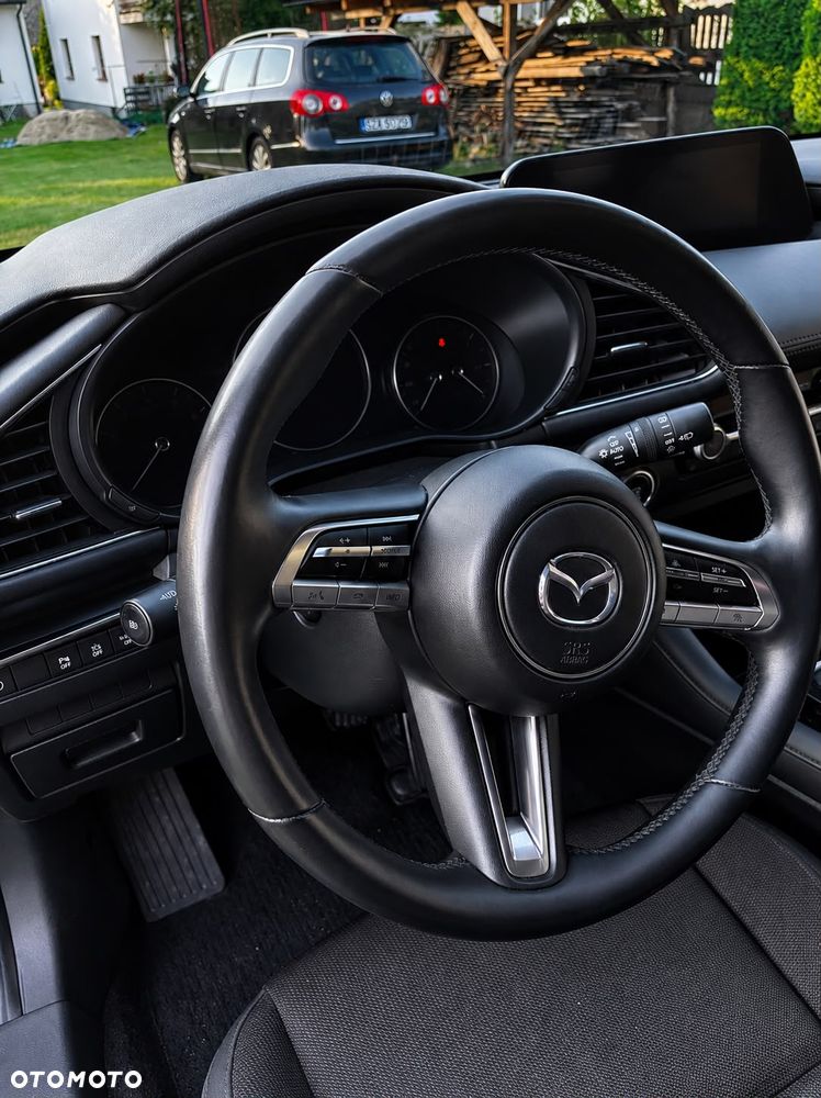Mazda 3 e-SKYACTIV-G 2.0 M HYBRID - 36