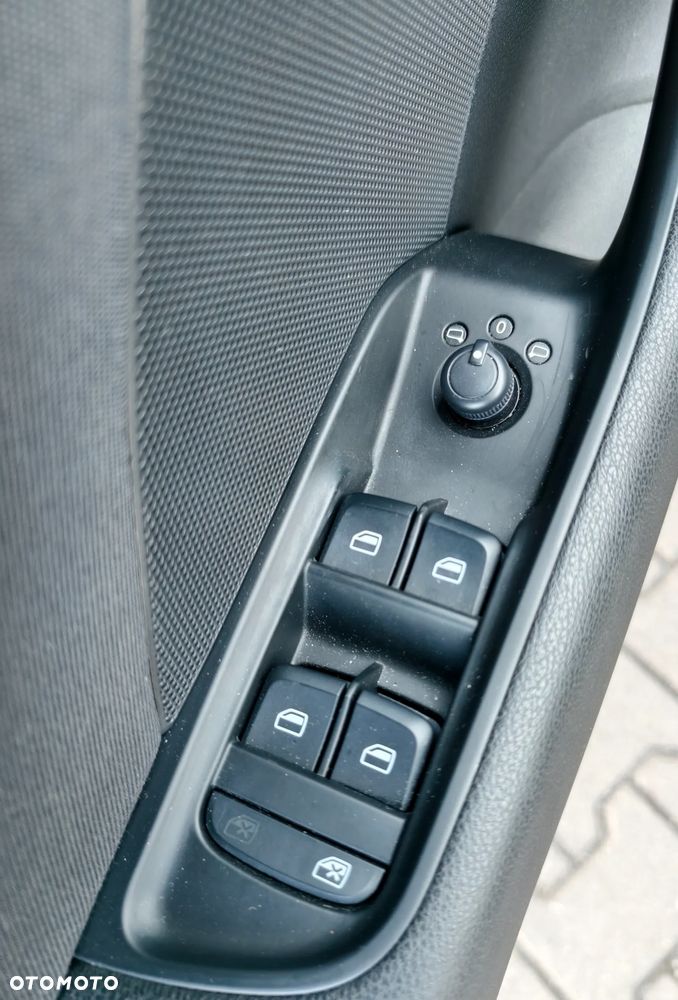 Audi A3 Sportback 1.4 TFSI S line Sportpaket - 18