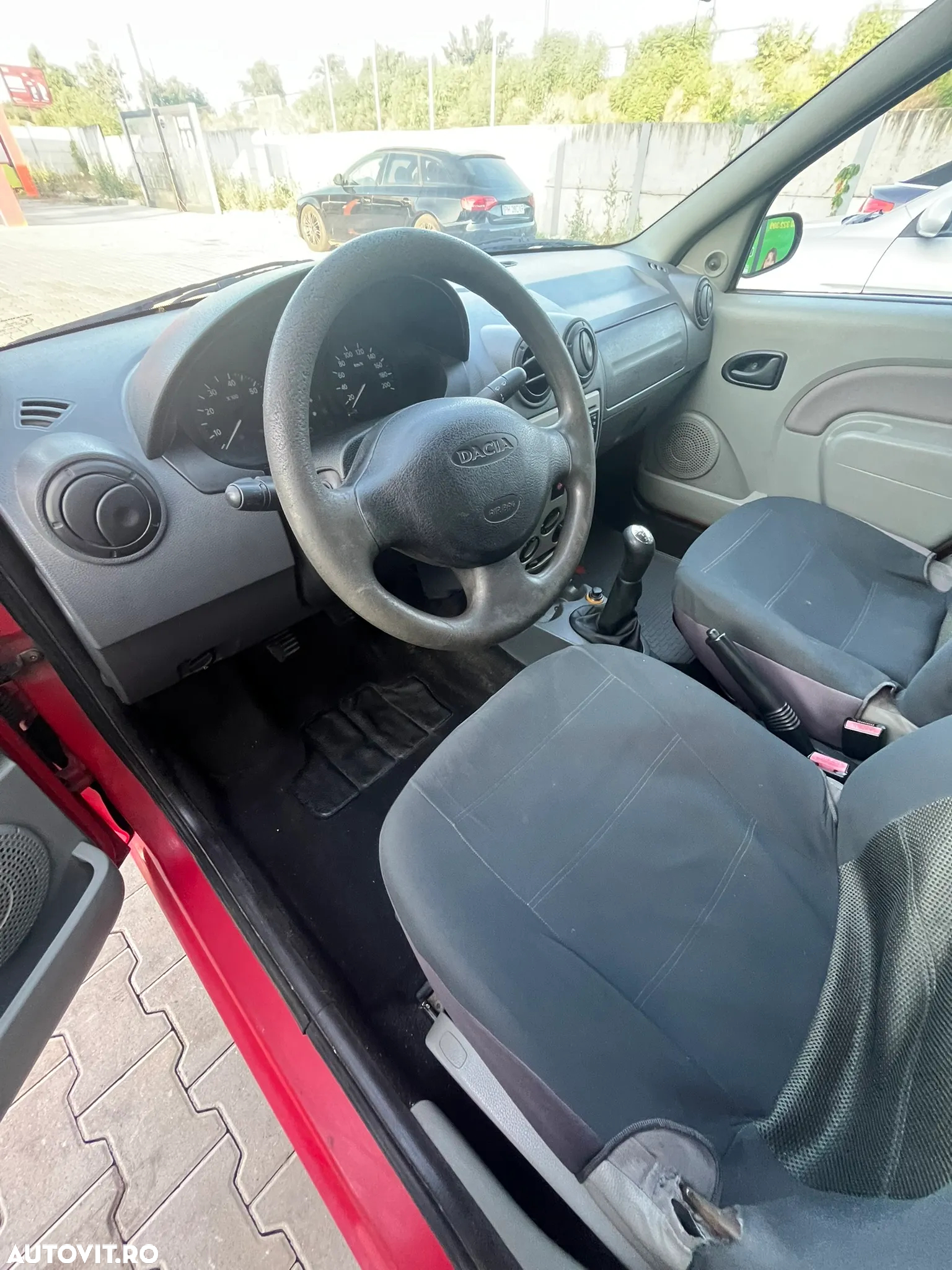 Dacia Logan - 6
