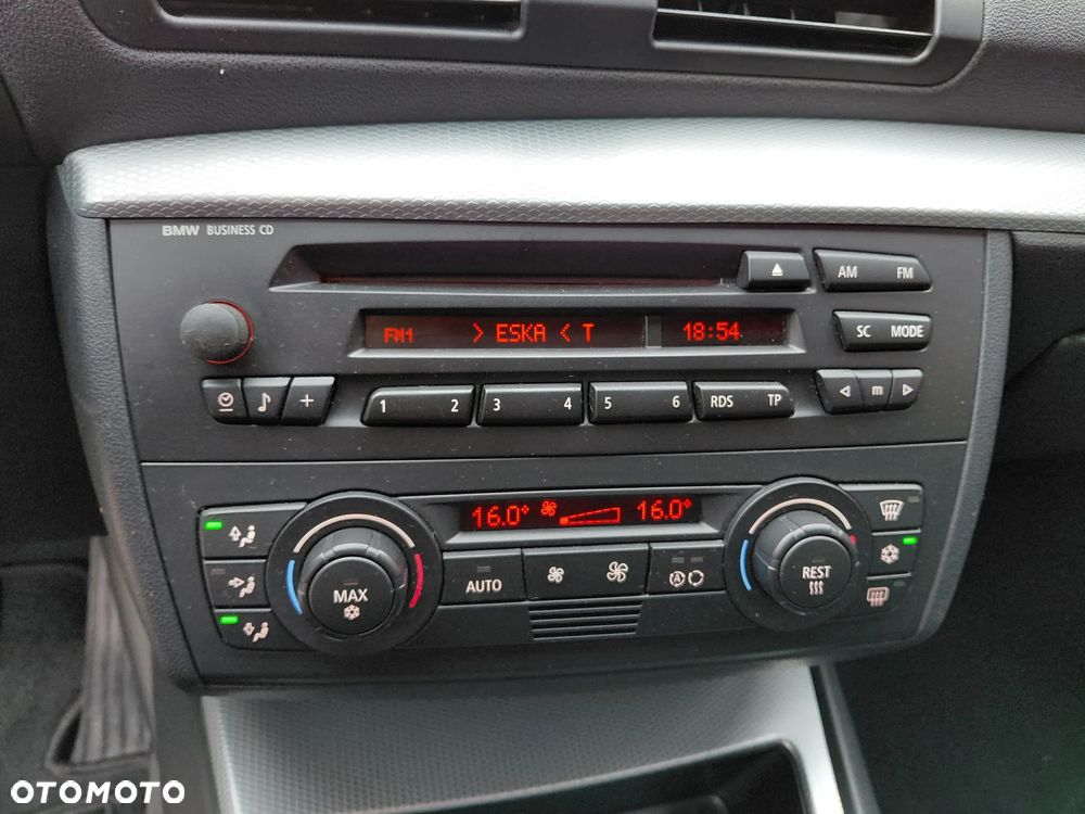 BMW Seria 1 - 16