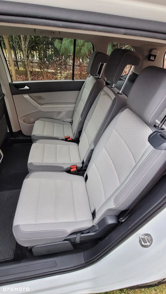 Volkswagen Touran 1.4 TSI BMT Comfortline - 9