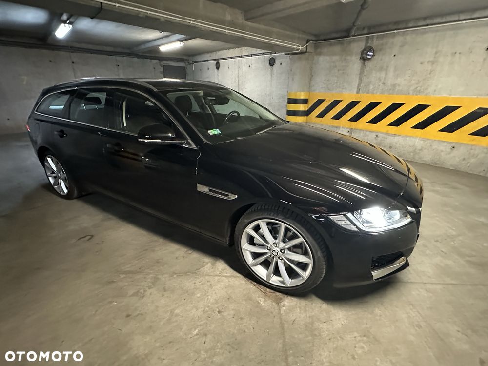 Jaguar XF - 2