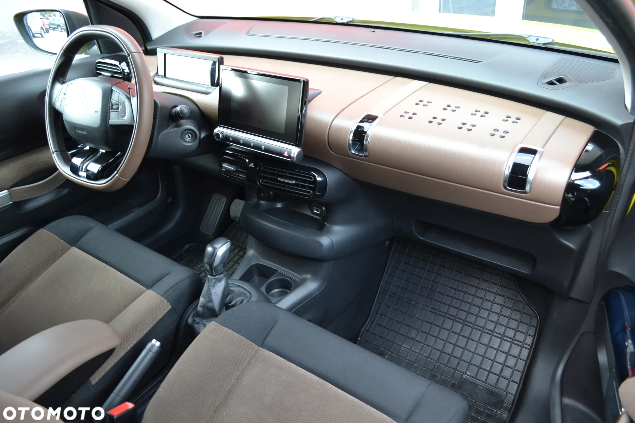 Citroën C4 Cactus 1.2 PureTech Shine - 6
