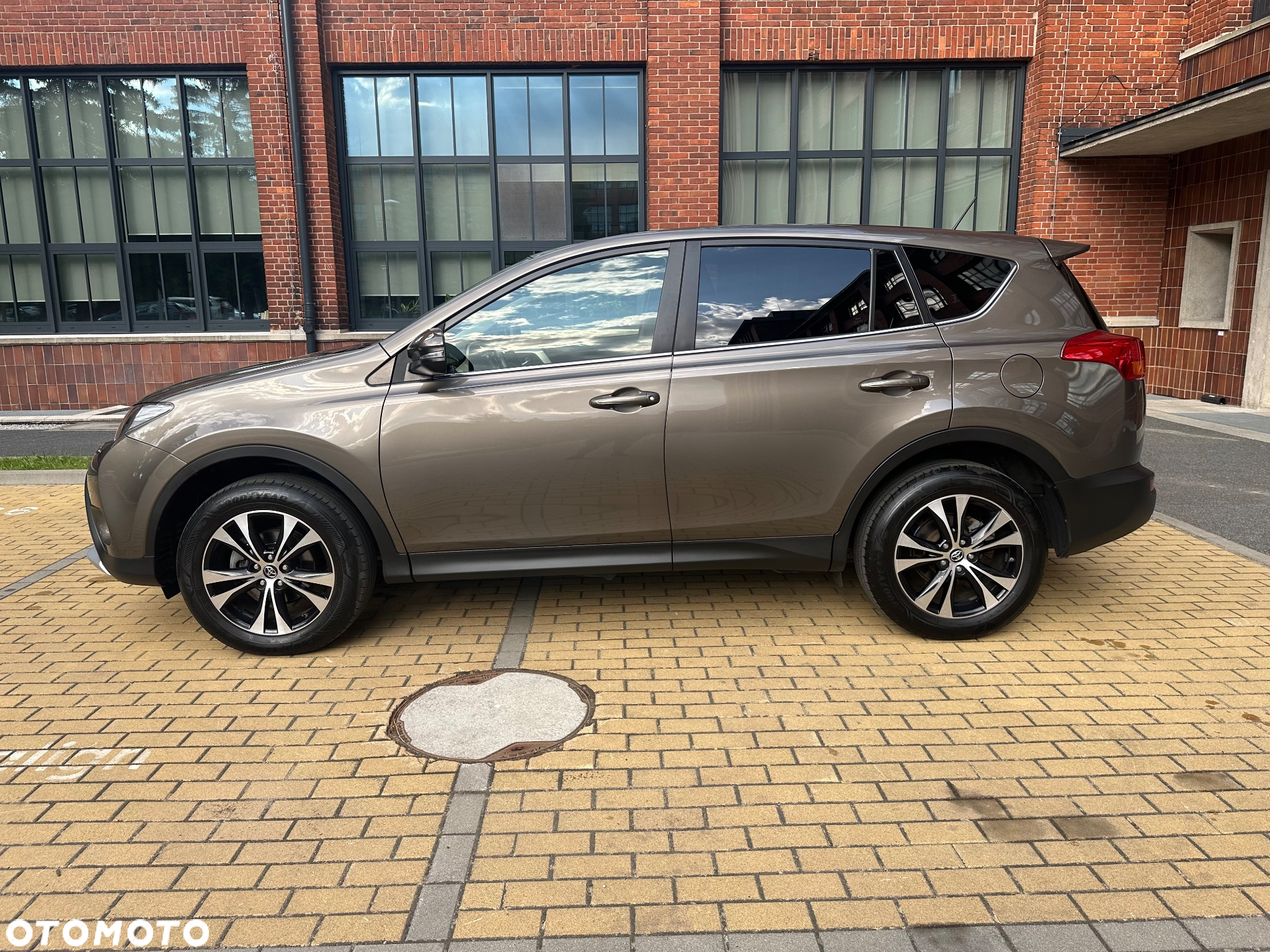 Toyota RAV4 - 3
