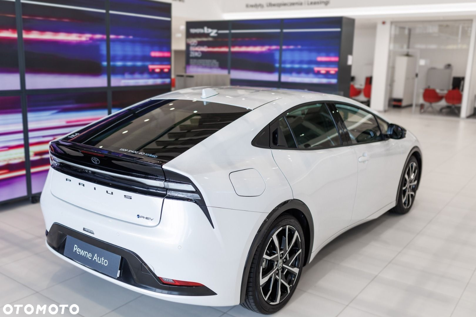 Toyota Prius - 17