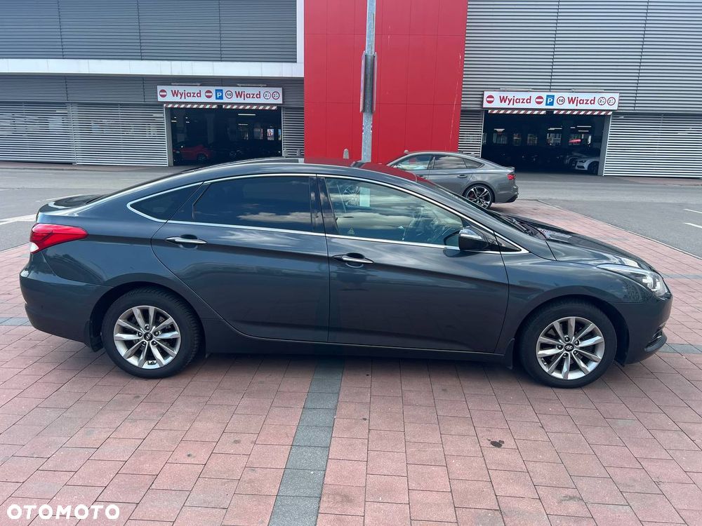 Hyundai i40 1.7 CRDi BlueDrive Business DCT - 4