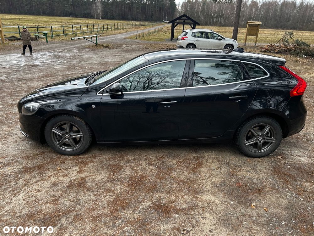 Volvo V40 D2 Ocean Race - 13