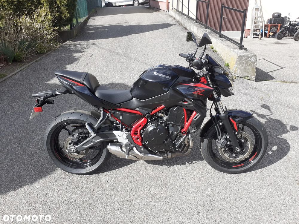 Kawasaki Z 650 - 33
