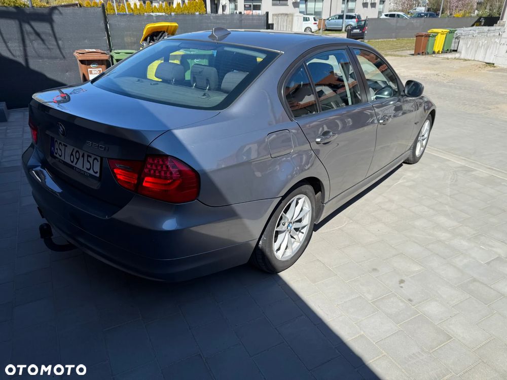 BMW Seria 3 - 11