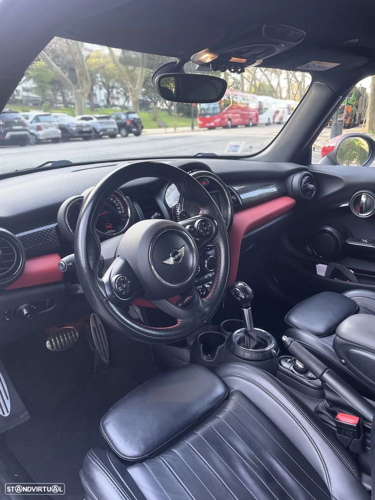 MINI 3 Portas John Cooper Works Sport Aut. - 9