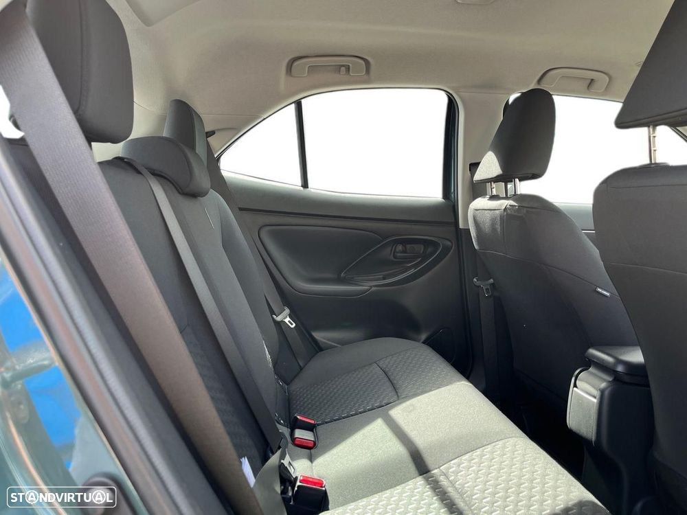 Toyota Yaris Cross 1.5 Hybrid Comfort Plus - 7