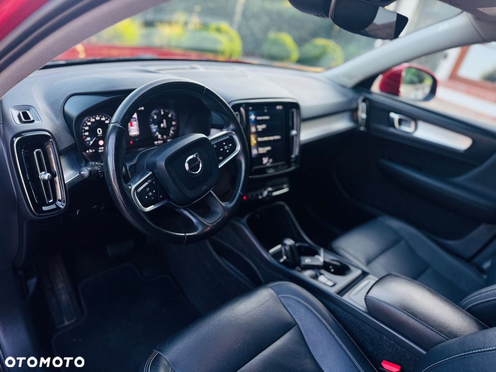 Volvo XC 40 D4 AWD Geartronic Inscription - 19