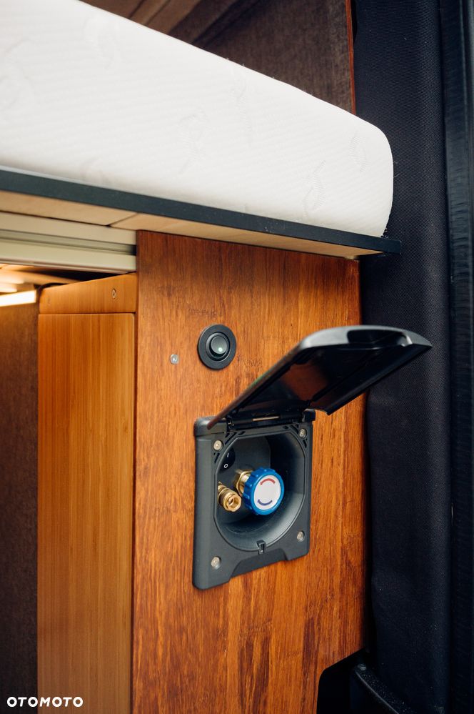 Volkswagen CRAFTER - 19