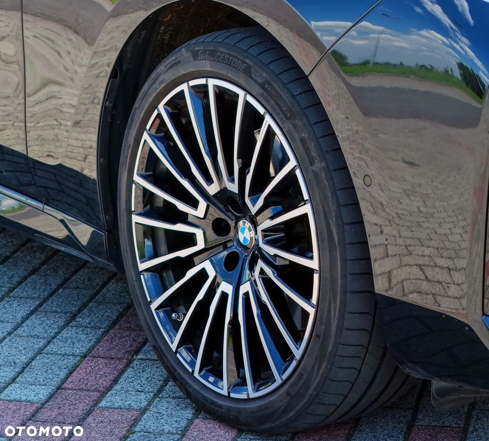 BMW Seria 7 740d xDrive mHEV sport - 21