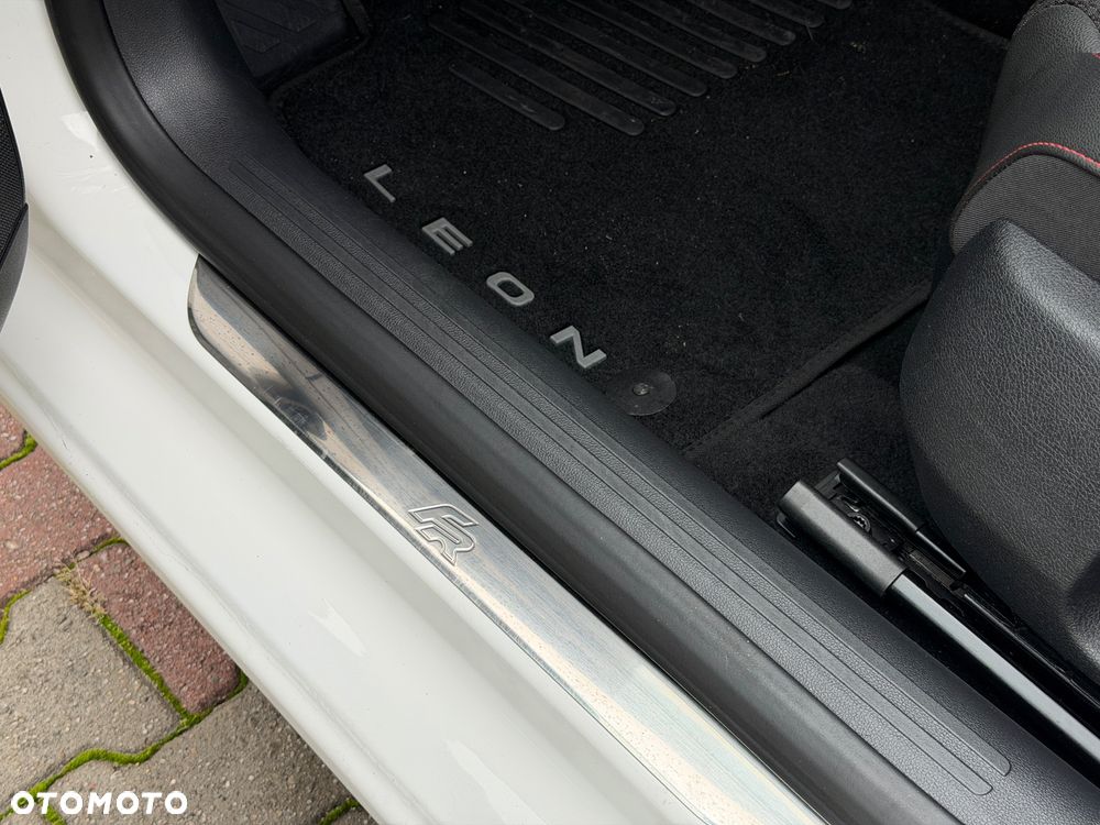 Seat Leon 2.0 TDI DPF FR - 36