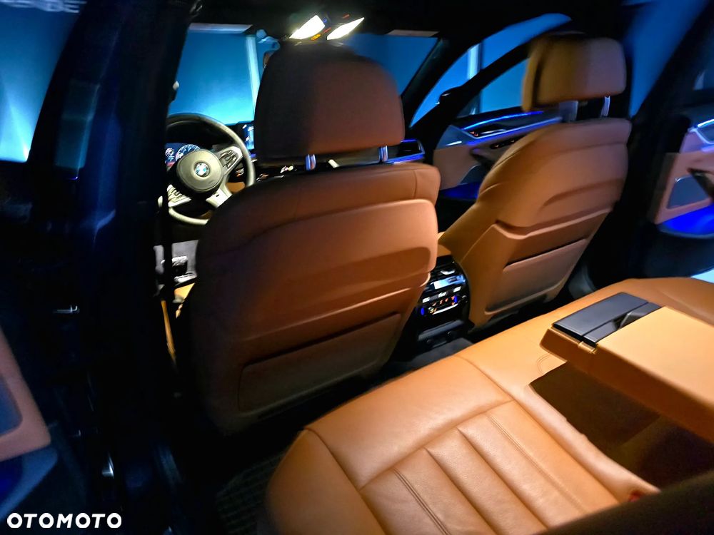 BMW Seria 5 530i - 21