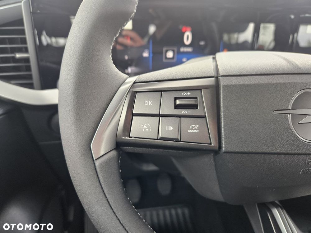 Opel Mokka 1.2 T Edition S&S - 12