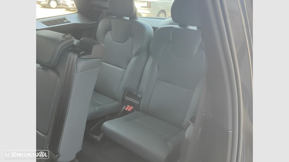 Volvo XC 90 2.0 T8 PHEV Inscription Expression AWD - 19