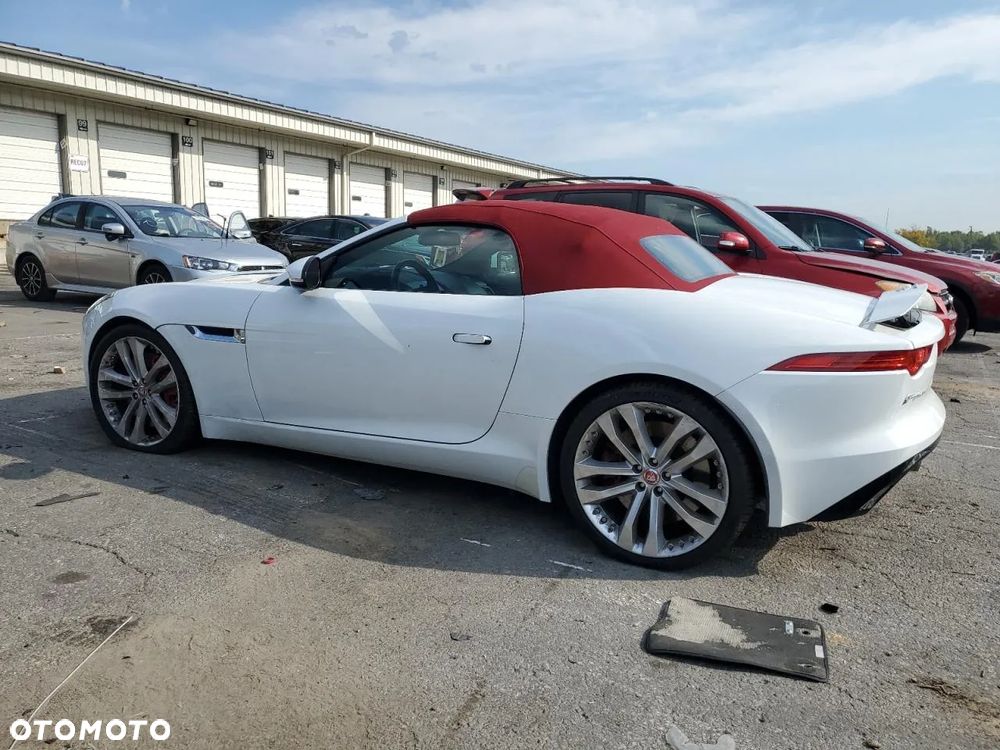 Jaguar F-Type EU6 - 3