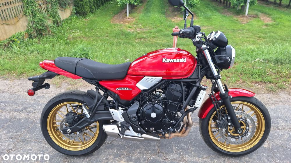 Kawasaki Z 650 RS - 2