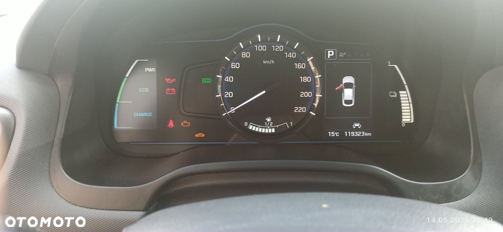 Hyundai IONIQ Hybrid Business - 8