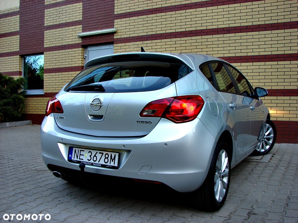 Opel Astra 1.4 Turbo Cosmo - 16