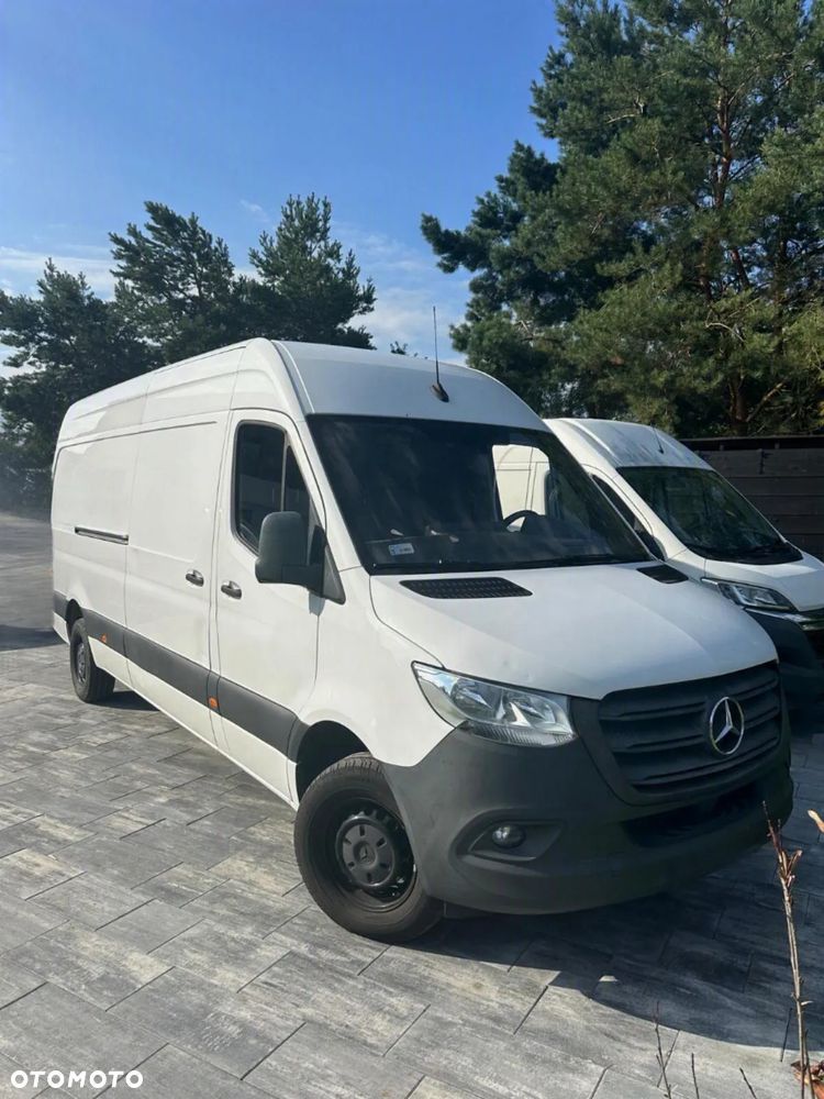 Mercedes-Benz SPRINTER - 2