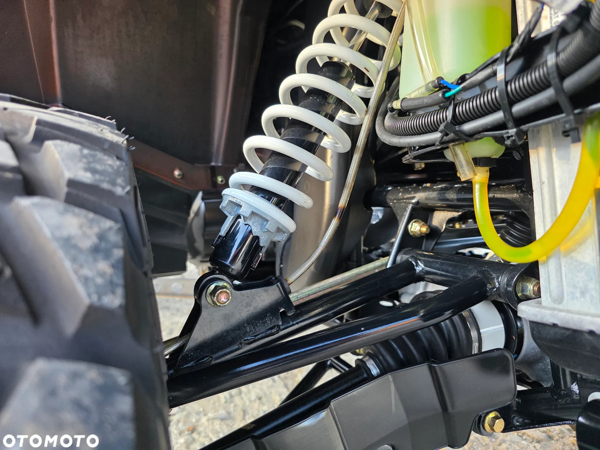 Arctic Cat Inny - 33