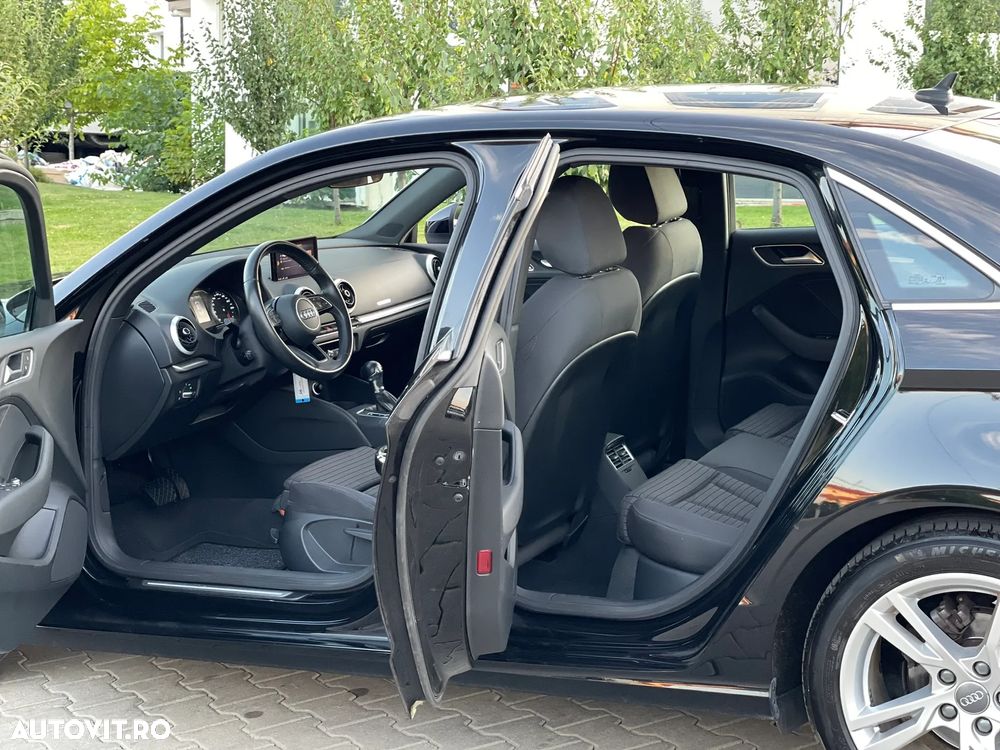 Audi A3 1.6 TDI Sportback S tronic sport - 5