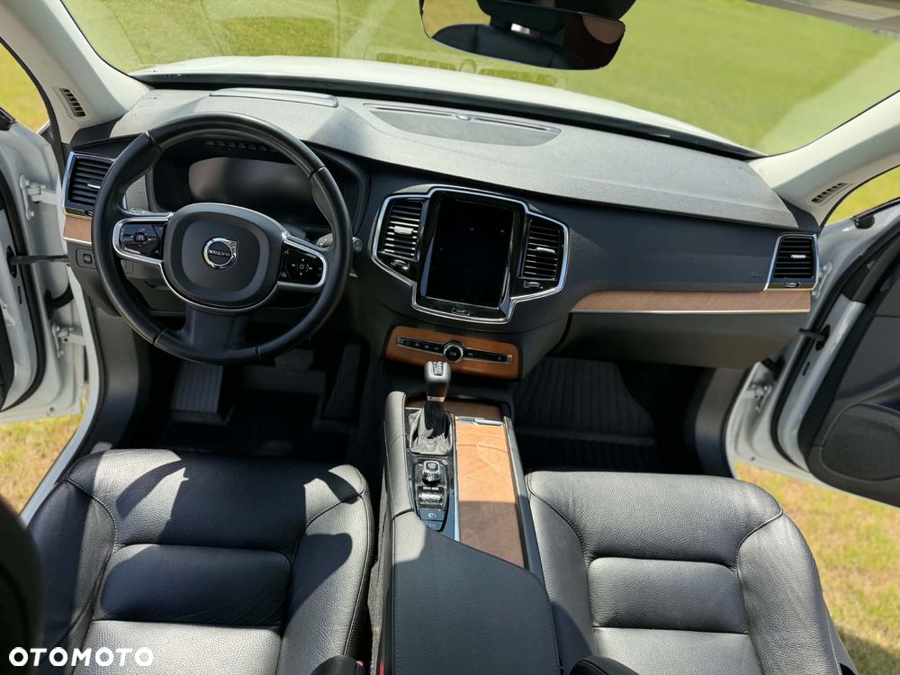 Volvo XC 90 T6 AWD Momentum 7os - 14