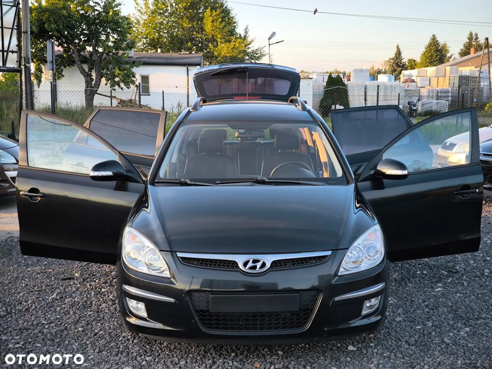 Hyundai i30 1.6 CRDi Premium - 26