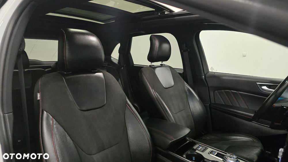 Ford Edge 2.0 EcoBlue Twin-Turbo 4WD ST-Line - 27