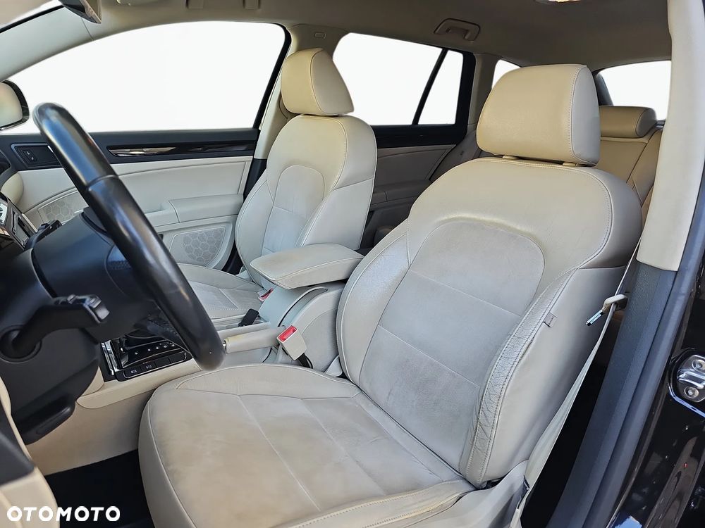 Skoda Superb 2.0 TSI Elegance DSG - 13