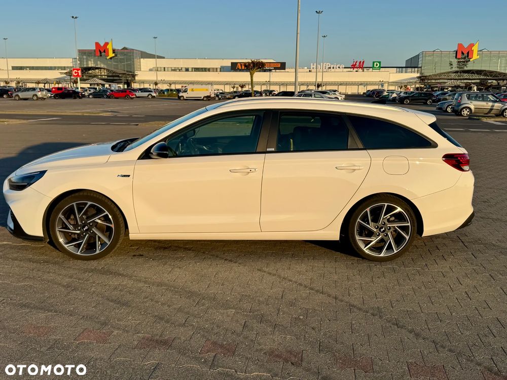 Hyundai i30 1.6 CRDI 48V-Hybrid N-Line - 17