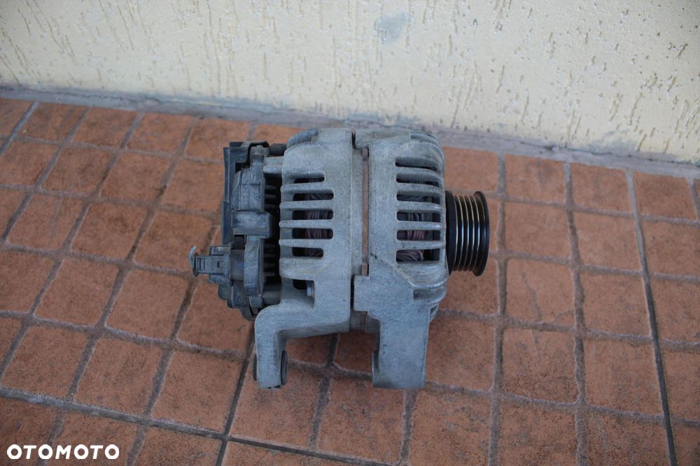 ALTERNATOR OPEL CORSA D 1.0 13222930 0124325171 - 2